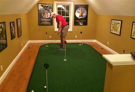 Indoor Practice Putting Greens