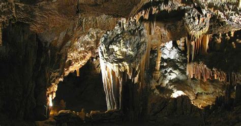 Grand Caverns, Grottoes | Roadtrippers