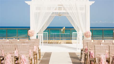 Glam Mexico Destination Wedding at El Dorado Maroma - Destination ...