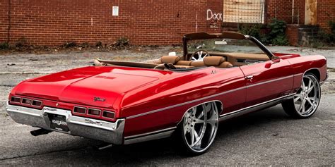 Beautifully-Restored 1971 Chevrolet Impala Is the Definition of a Donk - autoevolution