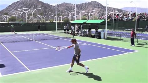 R.Federer Backhand in Slow Motion - YouTube