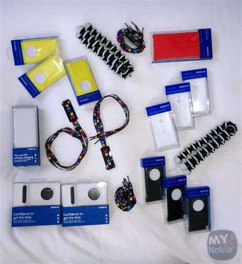 Video: Grand Nokia Lumia Accessories unboxing – filmed on 1520 – wireless chargers, cases ...