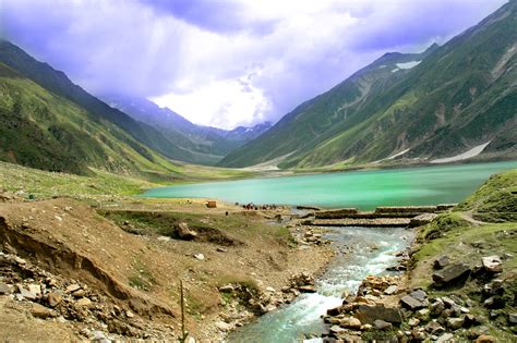 Pakistan Travel Guide