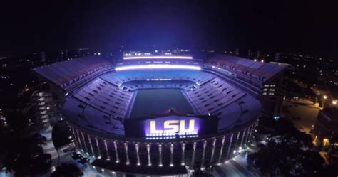 Video: LSU's Tiger Stadium lights up the purple night | Lsu, Lsu football, Lsu tiger stadium