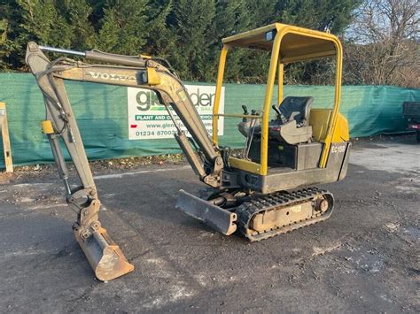 Digger Bidder - 2005 Volvo EC15B mini digger