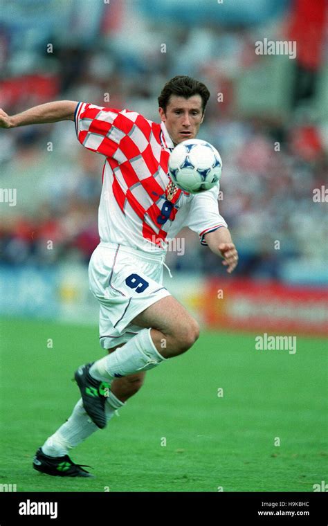 DAVOR SUKER CROATIA 26 June 1998 Stock Photo - Alamy