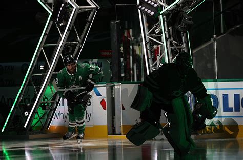 Dallas Stars Debut New Blackout Jerseys Tonight