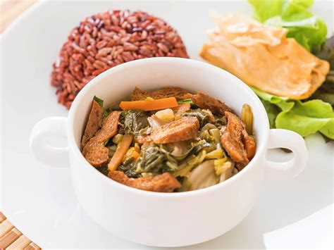 Where To Eat: Wan Chai Vegetarian & Vegan Dining Guide