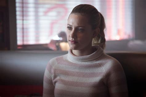 Riverdale Season 4 Interview: Lili Reinhart on Betty, Jughead, and Charlie