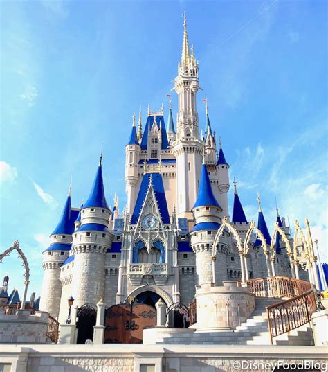 Cinderella Castle Photo Update: Take a Look at the Castle Construction in Magic Kingdom! | the ...