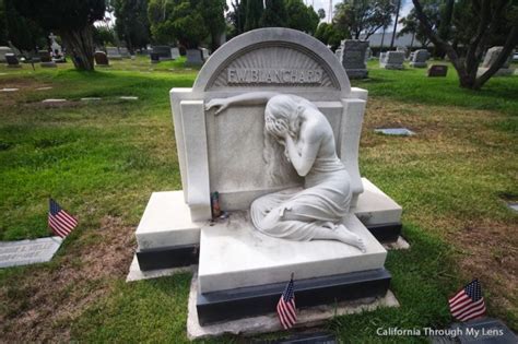 Hollywood Forever Cemetery: Spots to See at the Resting Place of the Stars - California Through ...