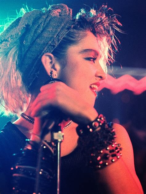 Madonna: Gambler (1985)