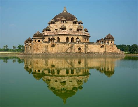 Tomb of Sher Shah Suri, Sasaram (9) | Sasaram is the birthpl… | Flickr