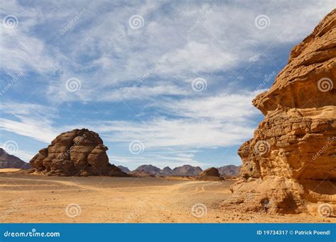 Akakus (Acacus) Mountains, Sahara, Libya Royalty Free Stock Photography ...