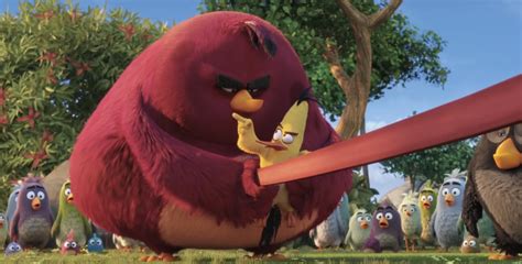 'The Angry Birds Movie' Trailer: Birds Crash And Pigs Fly