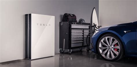 Tesla Powerwall Lifespan: How Long Do They Last? | Skyline Solar