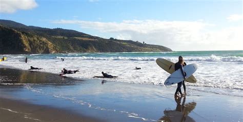 Raglan Surfing School - Destination Guide by Stray