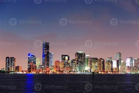 Miami night scene 8319540 Stock Photo at Vecteezy