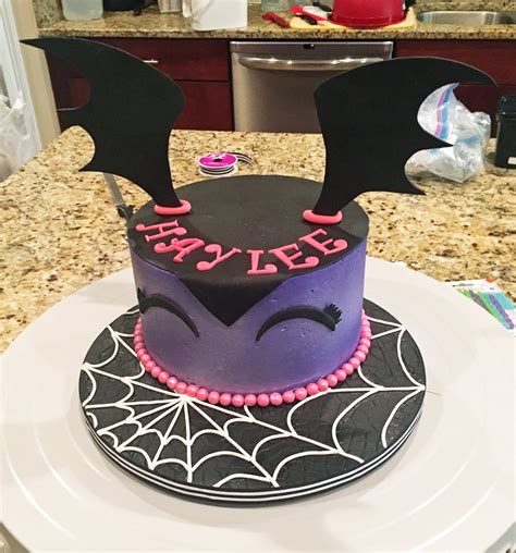 Vampirina Disney Junior Cake