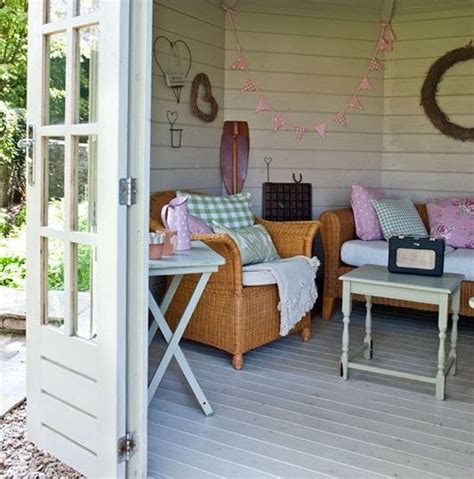 Summer House Interior Ideas - 20 Sublime Summer House Ideas To Spruce Up Your Garden - 40 ...