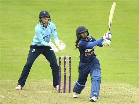 Mithali Raj breaks into the top 5 of the ICC ODI batting rankings