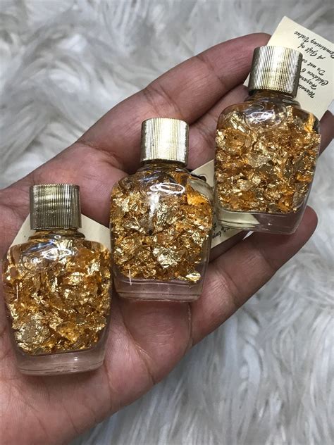 One 24k Real Gold Flakes in Bottle – CrystalWanderers