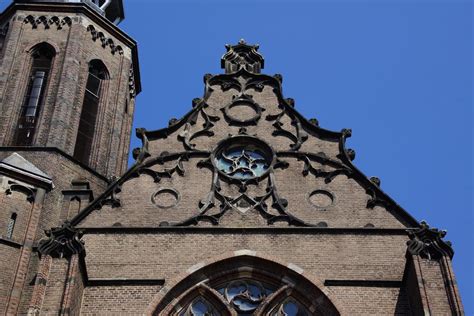 Utrecht Cathedral (Utrecht, 1550) | Structurae