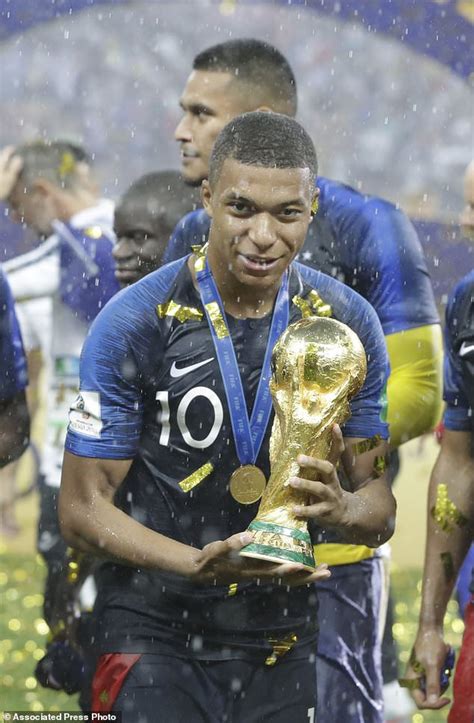 World Cup winner Mbappe donating bonus of about $350,000 | Daily Mail ...