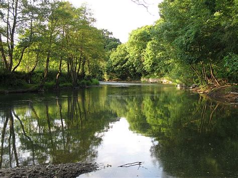 River Teme © Richard Webb cc-by-sa/2.0 :: Geograph Britain and Ireland