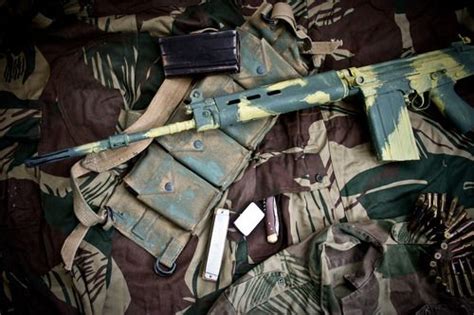 FN FAL in Rhodesian Camo | Painted Guns | Pinterest | Magazines, Pain d ...