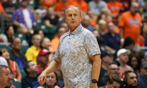 Rick Barnes recaps Vols’ win against Syracuse