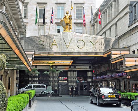 U2 star Bono helped Irish businessman sell London's Savoy Hotel for € ...