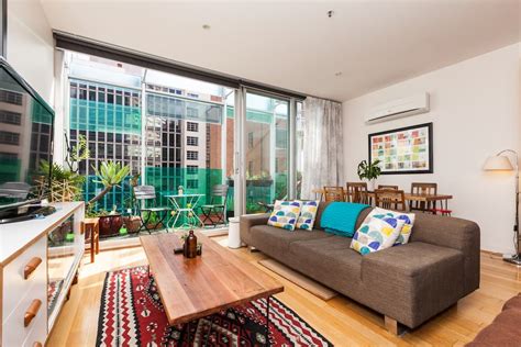 17 Best Airbnbs in Melbourne, Australia • CBD, St Kilda, Fitzory