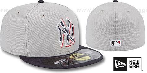 New York Yankees 2013 JULY 4TH STARS N STRIPES Hat