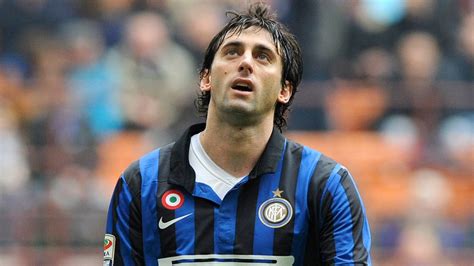 Inter Milan striker Diego Milito damaged cruciate ligaments against CFR ...