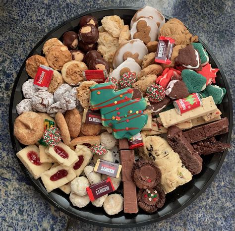 2020’s Christmas cookie trays are bigger than other years’, but we ...