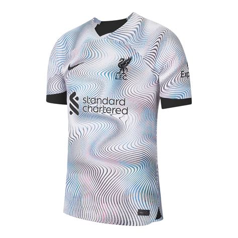 Liverpool FC Nike Men's Replica Soccer Jersey, Football, EPL | SportChek