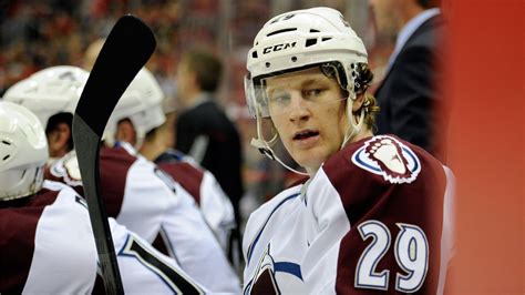 Nathan MacKinnon is historically good and getting better for Avs ...