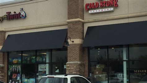 Cold Stone Creamery opens on Veterans Memorial Parkway