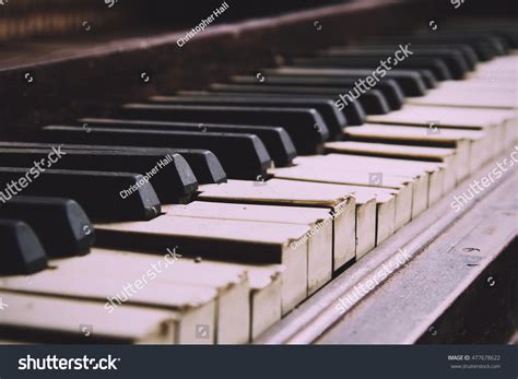 Old Broken Disused Piano Damaged Keys Stock Photo 477678622 | Shutterstock