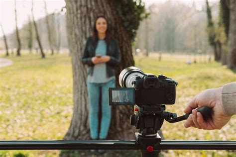 9 Tips for Hiring A Corporate Videographer - Vivid Snaps Videography