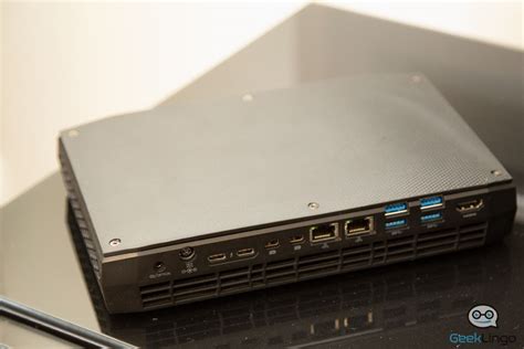 Intel Hades Canyon NUC (NUC8I7HVK) Premium VR Mini Desktop Gaming PC Reviewed | Laptop gadgets ...