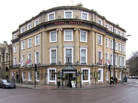 Royal Hotel – Bath Food and Drink