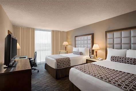 San Francisco Airport Hotels | Crowne Plaza San Francisco Airport in Burlingame, CA