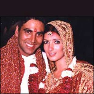 Planet Bollywood: Akshay Kumar Family Pictures