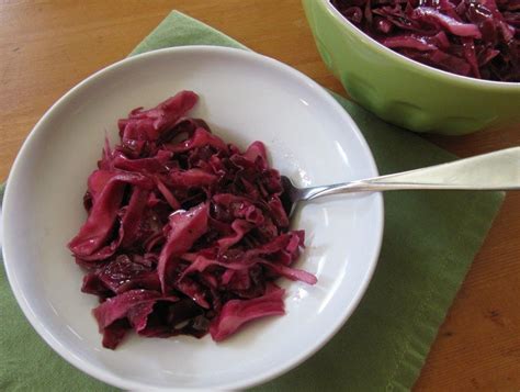 Northwoods Inn Red Cabbage Salad (Copycat) | Amy's Green Apron | Recipe ...