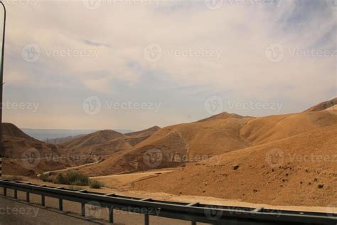 A view of the Judean Desert in Israel 13012270 Stock Photo at Vecteezy