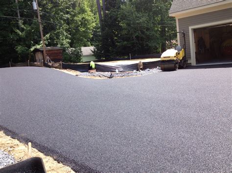 Driveway Asphalt Paving | Paving Contractor | Asphalt Paving Company