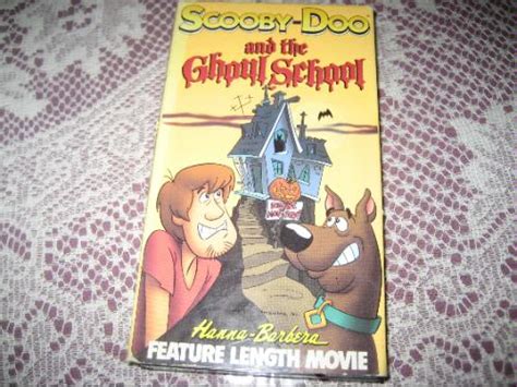 Amazon.com: Scooby Doo & Ghoul School [VHS]: Remy Auberjonois, Susan Blu, Hamilton Camp, Jeff ...