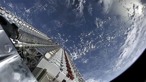 As SpaceX Launches 60 Starlink Satellites, Scientists See Threat to ‘Astronomy Itself’ - The New ...